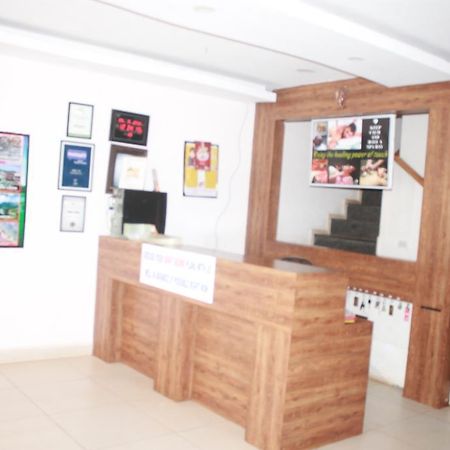 Hotel Sapphire Grand Ooty Exterior foto