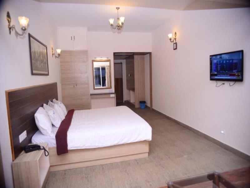 Hotel Sapphire Grand Ooty Exterior foto
