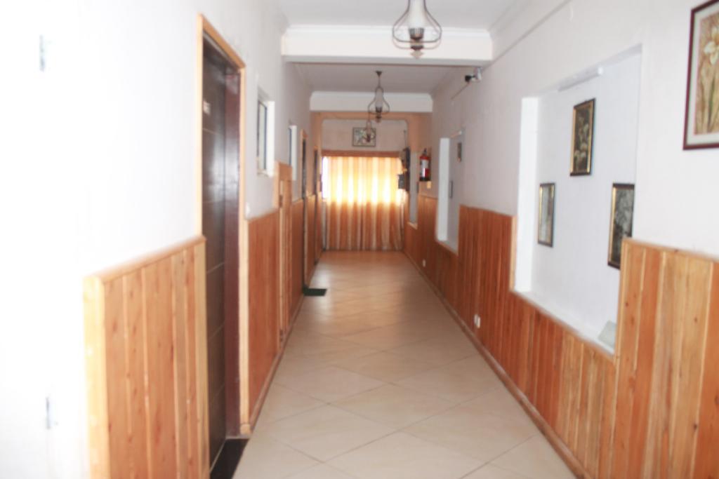 Hotel Sapphire Grand Ooty Exterior foto