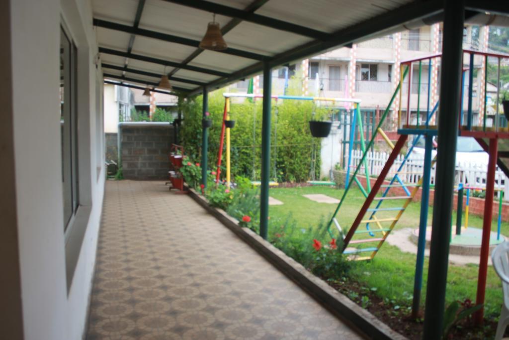 Hotel Sapphire Grand Ooty Exterior foto