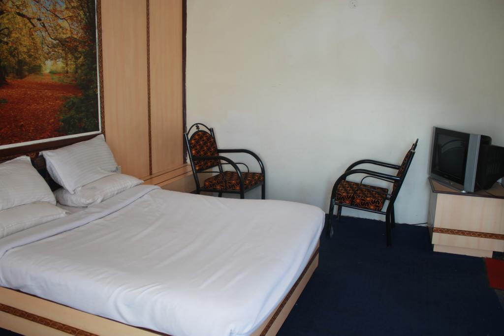 Hotel Sapphire Grand Ooty Exterior foto