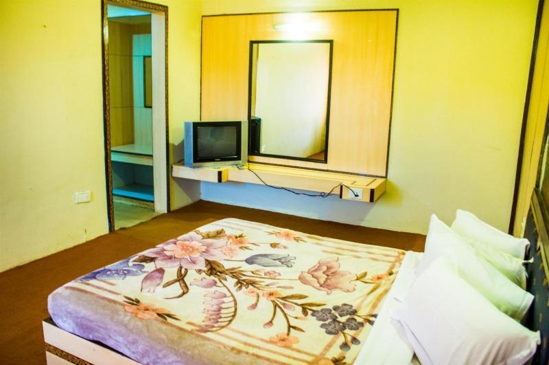 Hotel Sapphire Grand Ooty Exterior foto
